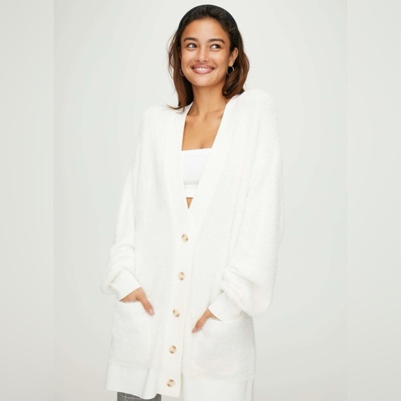 Aritzia Sunday Best Kitten Cardigan- Soft Fuzzy Long Cardigan- Size XS - Picture 2 of 12